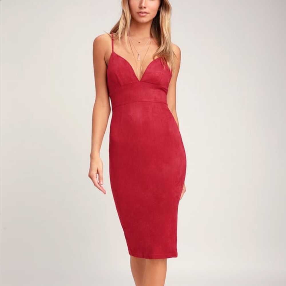 Lulu’s suede red dress